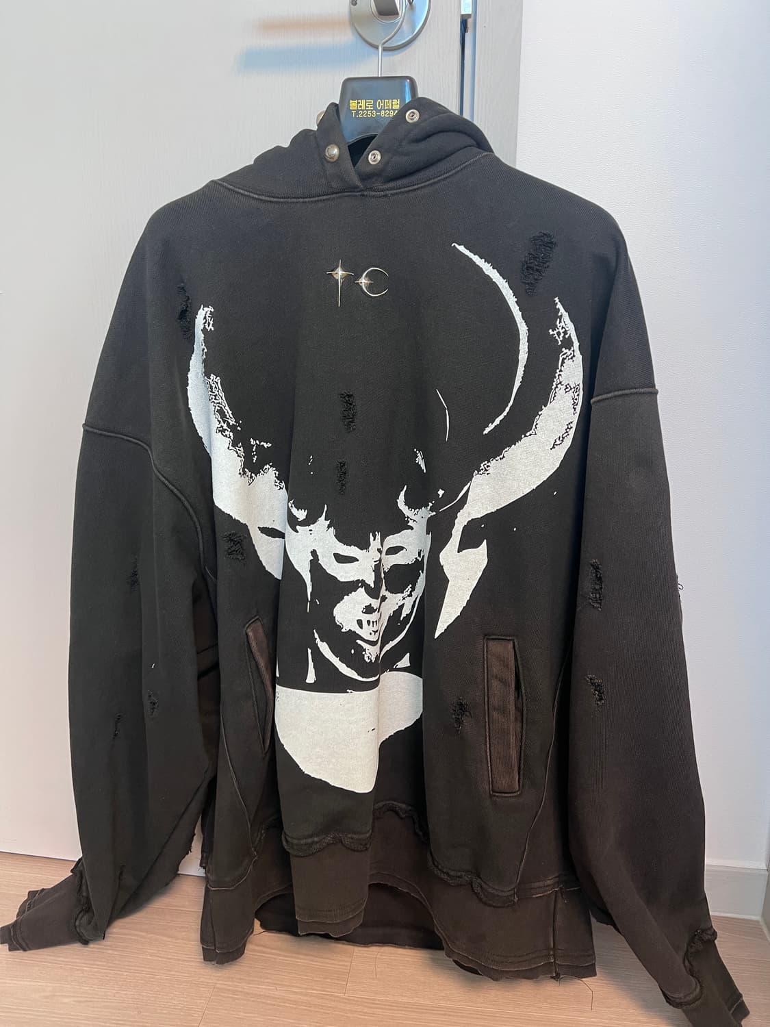 떠그클럽 사탄 후드티 블랙 3 상품이미지2