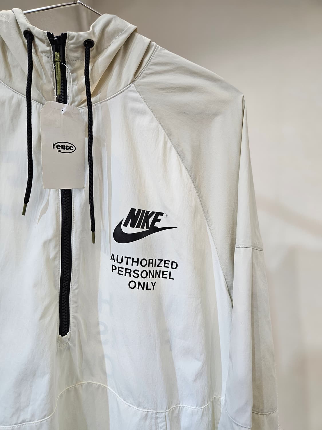 나이키 스포츠웨어 우븐 언라인드 아노락 라이트본 상품이미지3