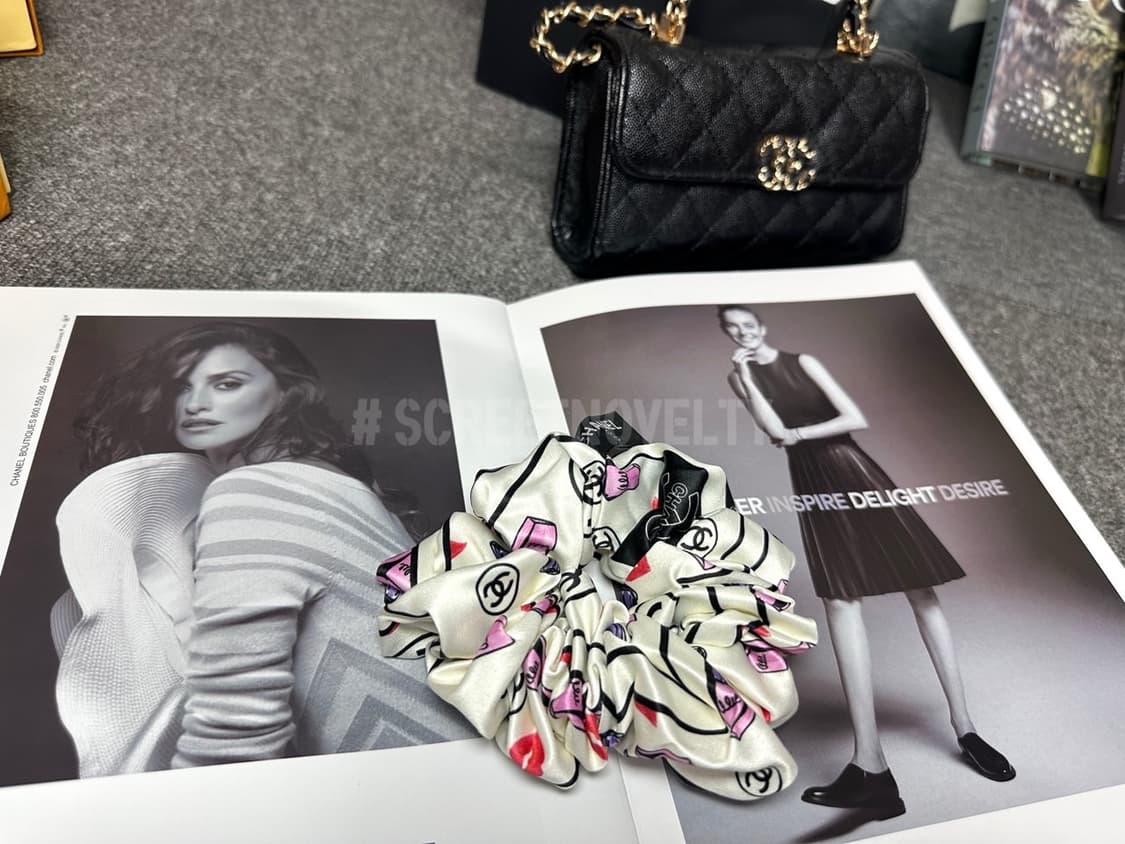 샤넬 넘버5 헤어슈슈 화이트 상품이미지3