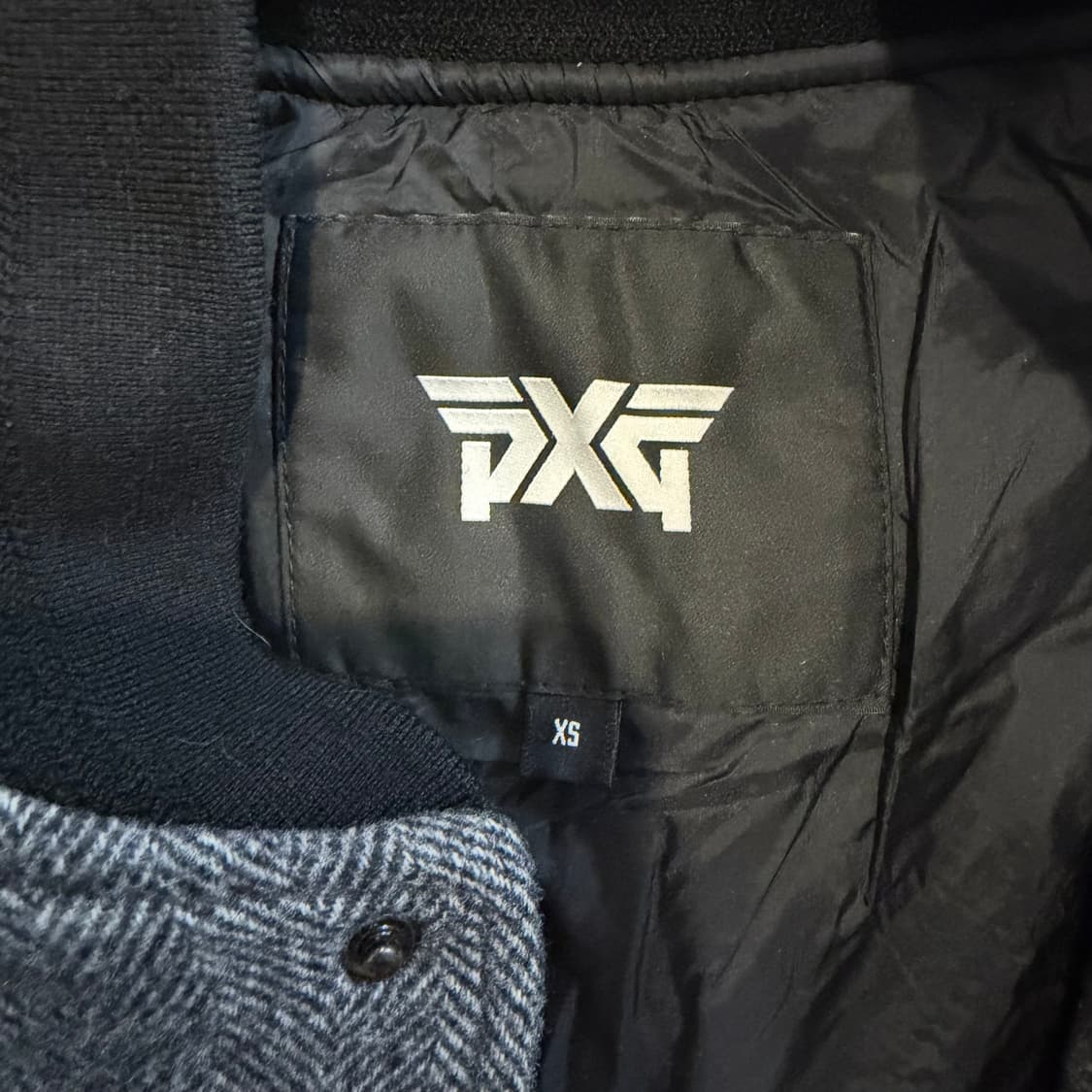 PXG 그레이 헤링본 양 가죽 바시티자켓 상품이미지3