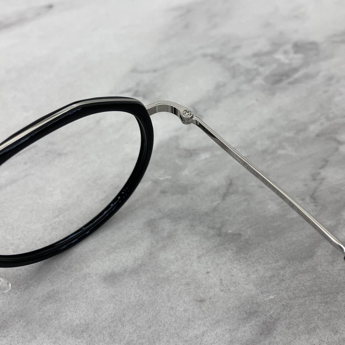 C41 FZ 실버 블랙 라운드 콤비 메탈테 안경 상품이미지3