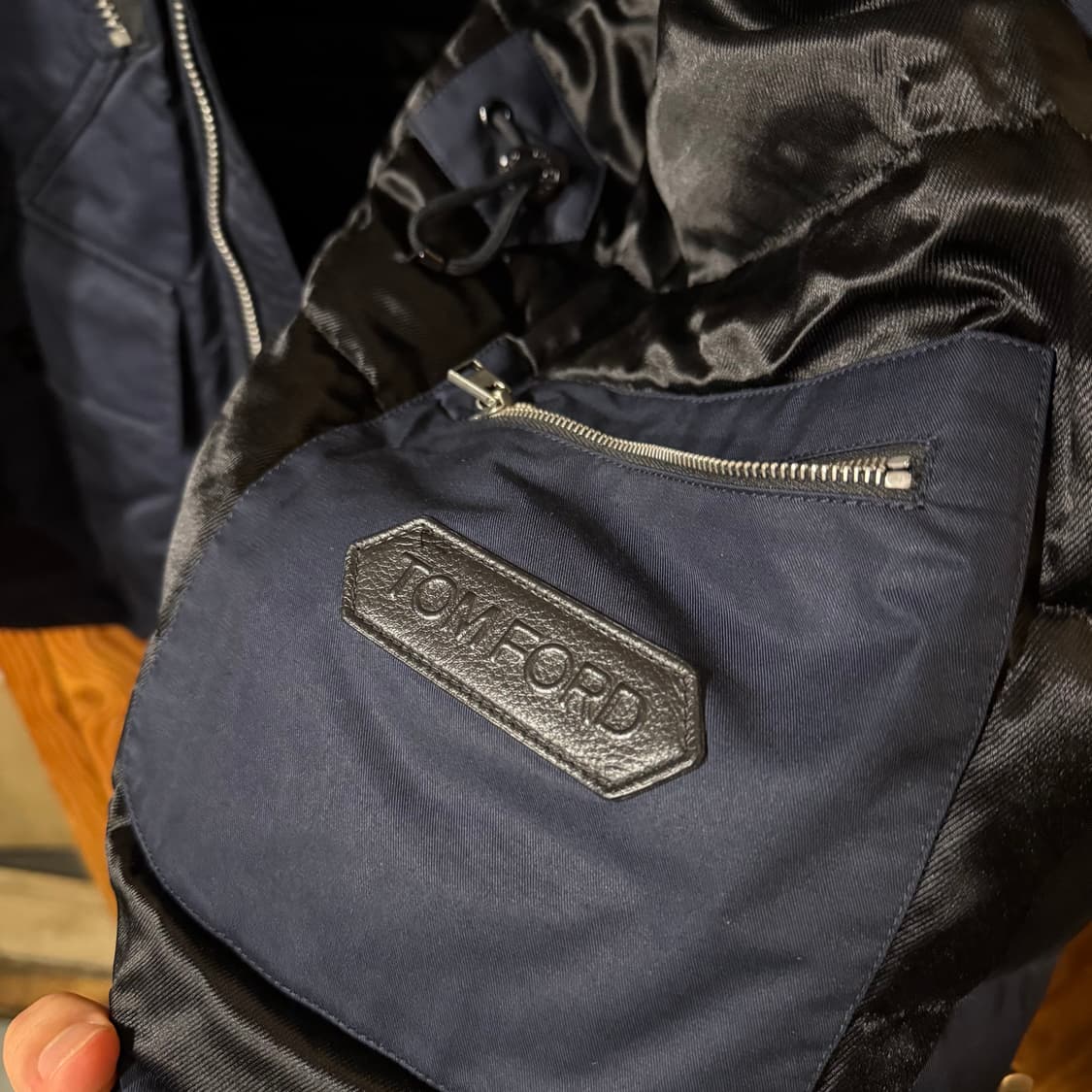 톰포드 퍼 패딩 코트 판매 합니다. 상품이미지7