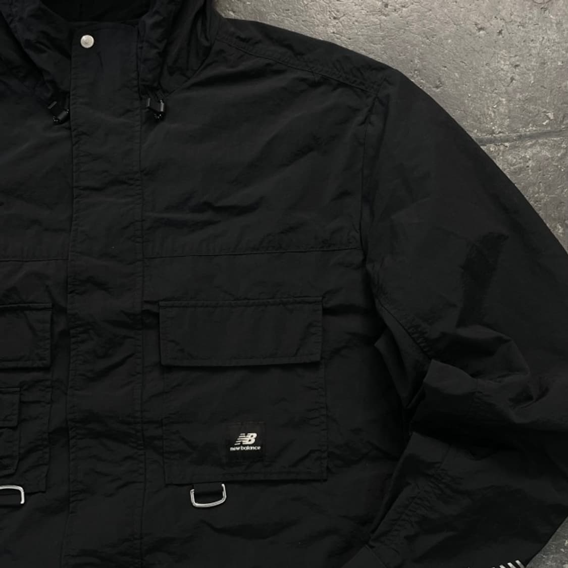 105 뉴발란스 멀티포켓 바람막이  상품이미지2