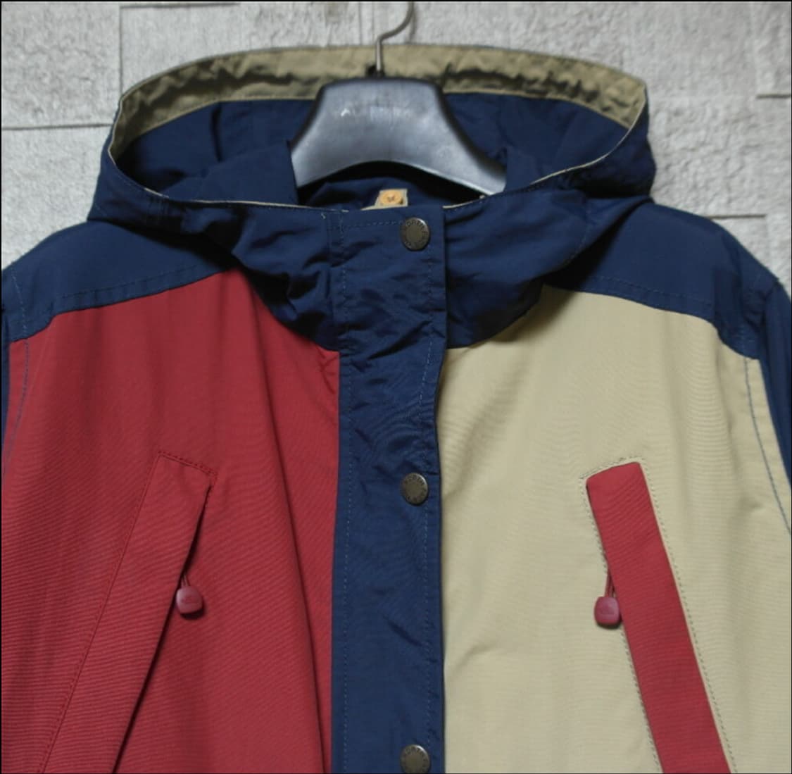 노스페이스 여성 후드 바람막이 상품이미지2