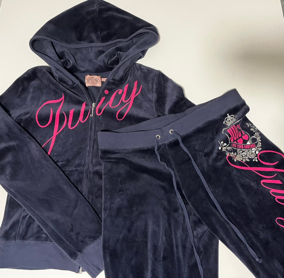 쥬시꾸뛰르 y2k 벨벳 트랙 셋업 상품이미지3