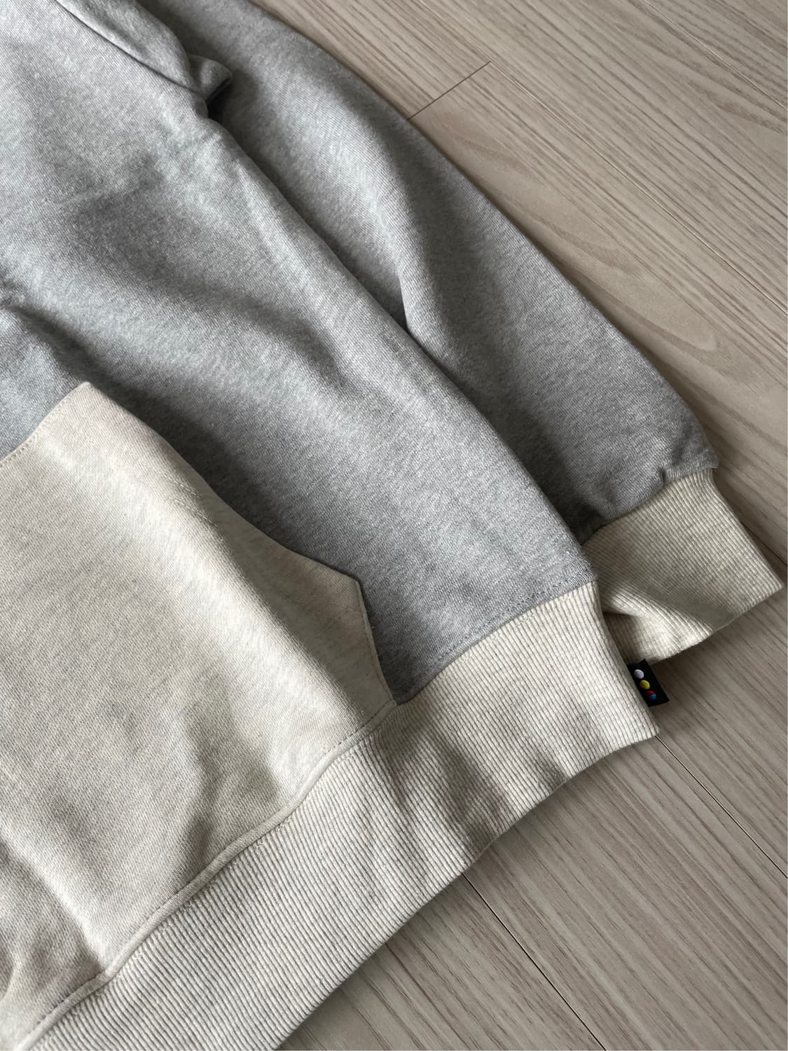 [새상품] 아이앱 스튜디오 후드 듀얼 그레이 상품이미지3