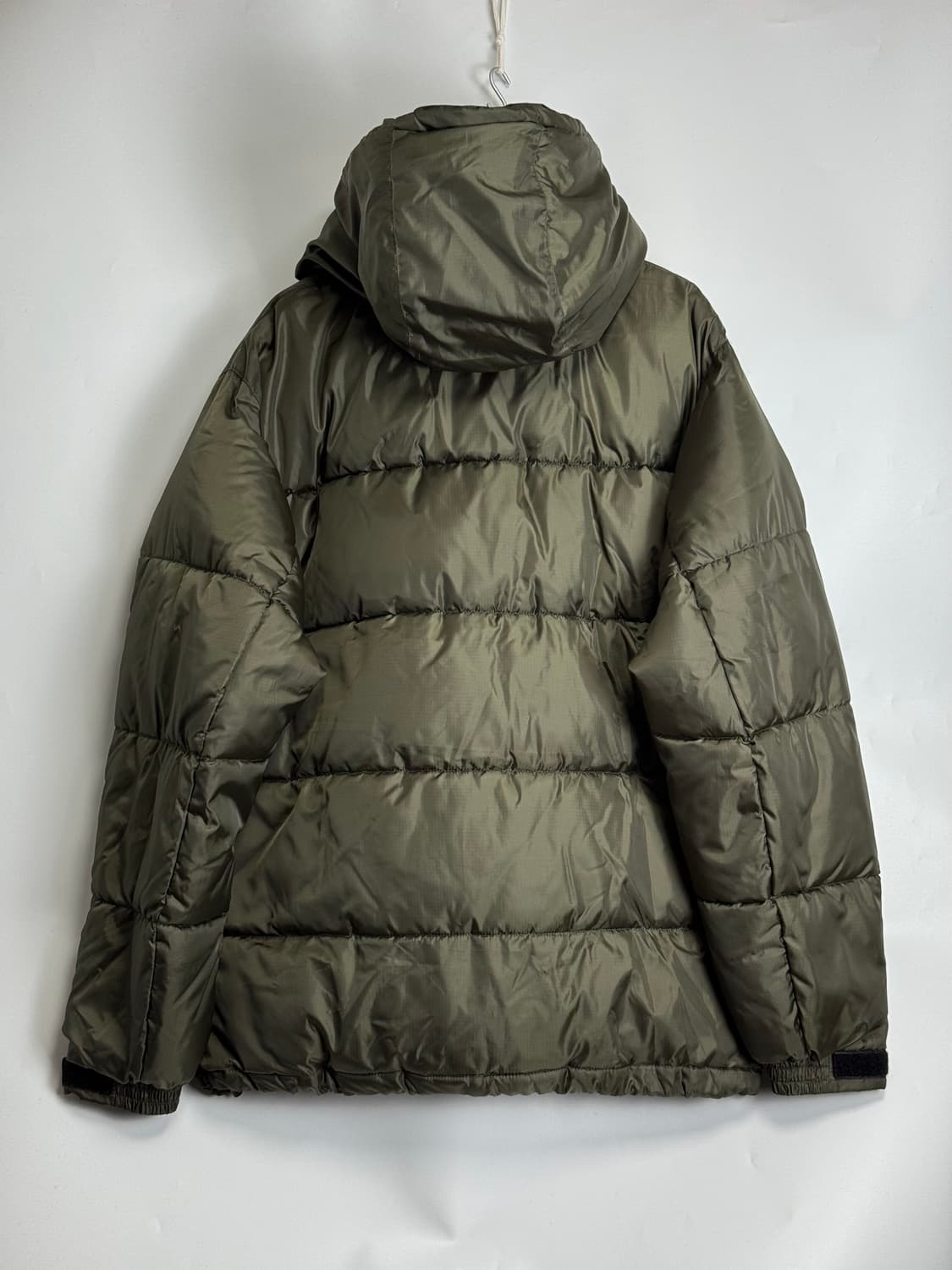 프릭스스토어 프릭스토어 빅실루엣 화이버 후드 패딩 L 상품이미지2