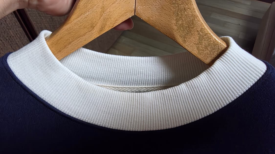 [새제품] 유니폼브릿지 1960 맨투맨 상품이미지5