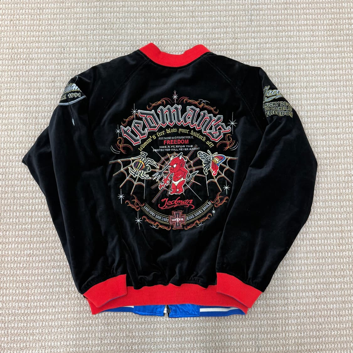 테드 컴퍼니 레드데빌 앤 타이거 벨벳 리버시블 양면 스카잔 상품이미지2