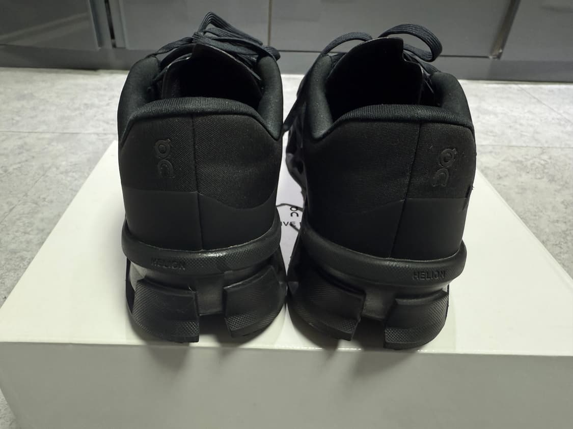 온 러닝 x 포스트 아카이브 팩션 (파프) 클라우드몬스터 2 블랙 상품이미지4