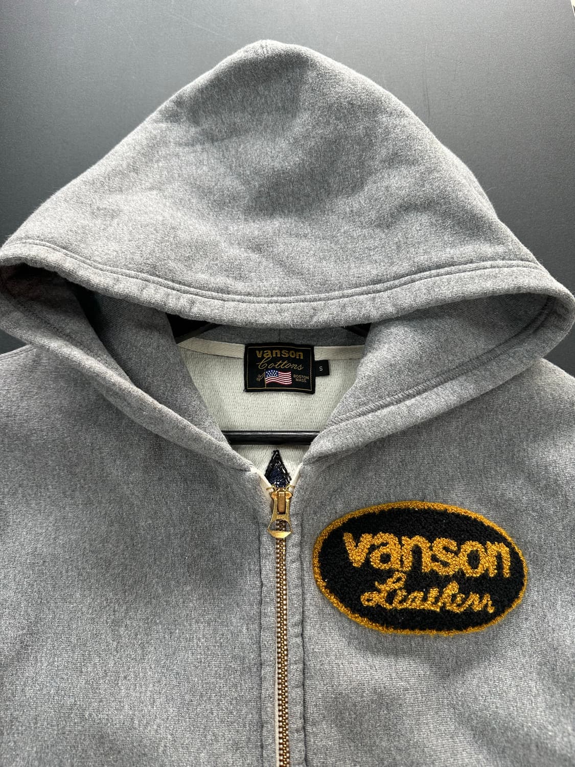 벤슨 스타성조기 플러피로고 파커 후드집업 상품이미지8