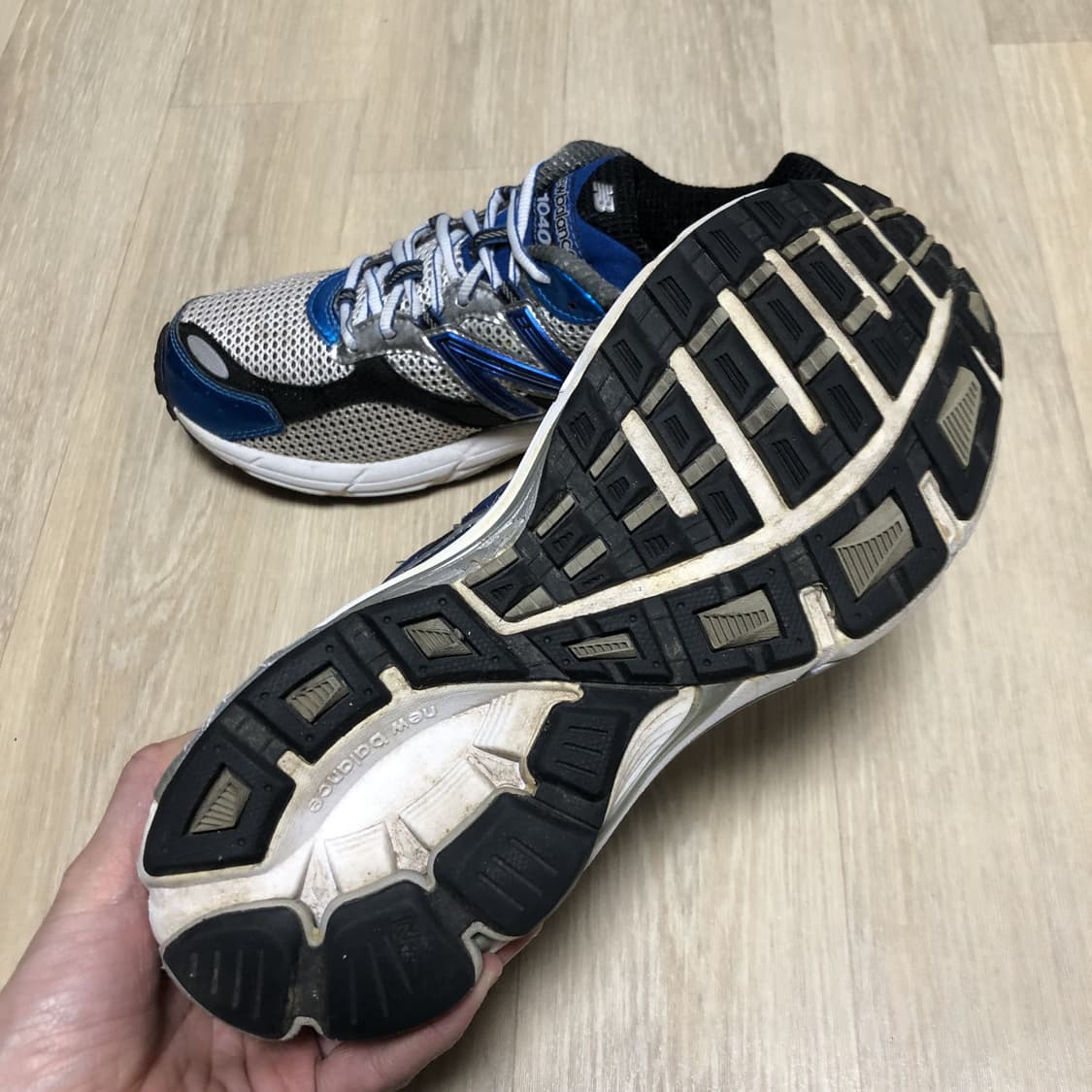 (275) 뉴발란스 New balance MR1040 블루 실버 러닝화 상품이미지4