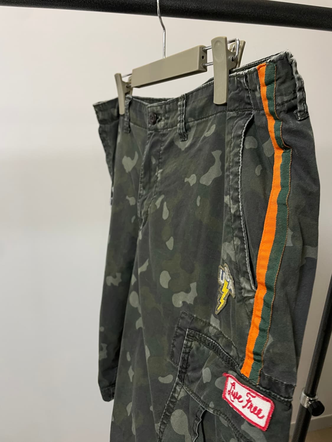 (36) Gap Khakis 갭 카키스 카모 패치 반바지 상품이미지2