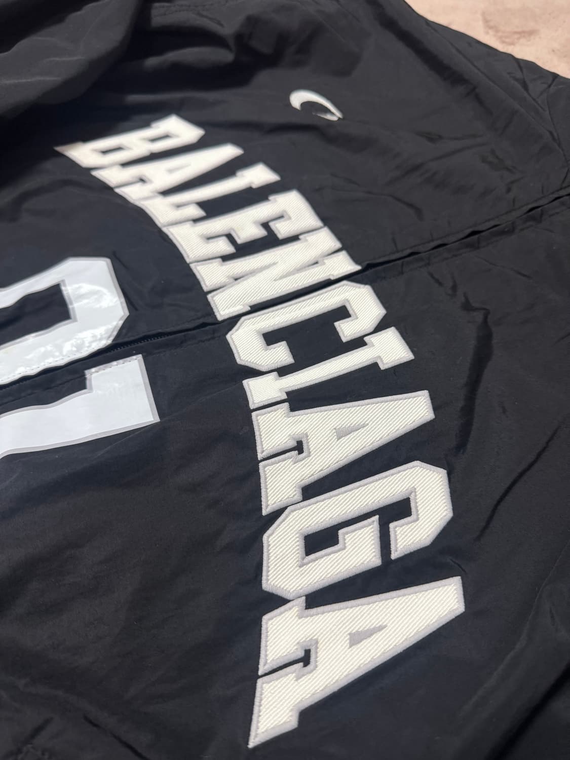 발렌시아가 바스켓볼 트랙 자켓 오버핏 xs 국문택 (황금사이즈) 백화점판 상품이미지3