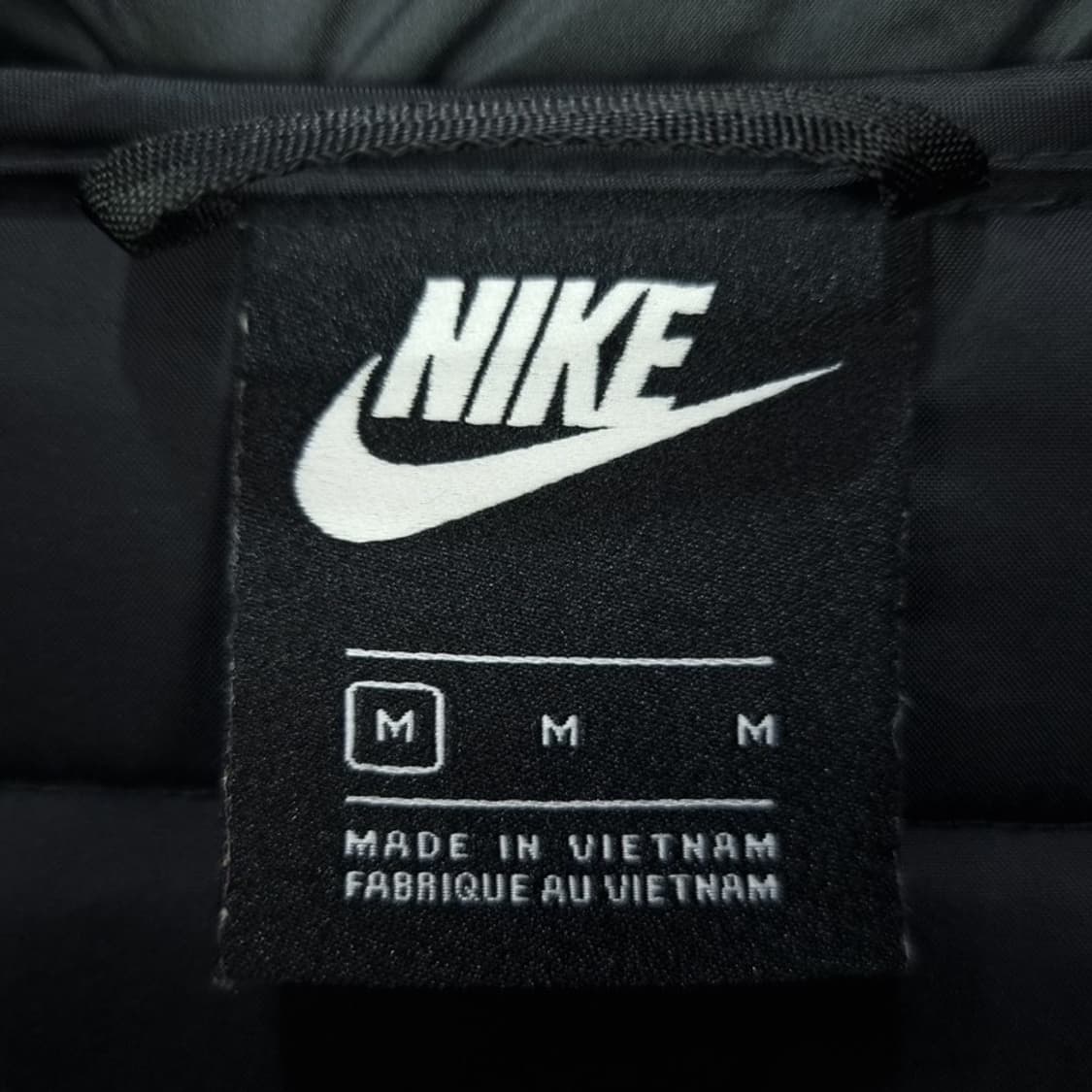 [나이키] 로고 패치 하프집업 아노락 경량 패딩 블랙 M18154 상품이미지7