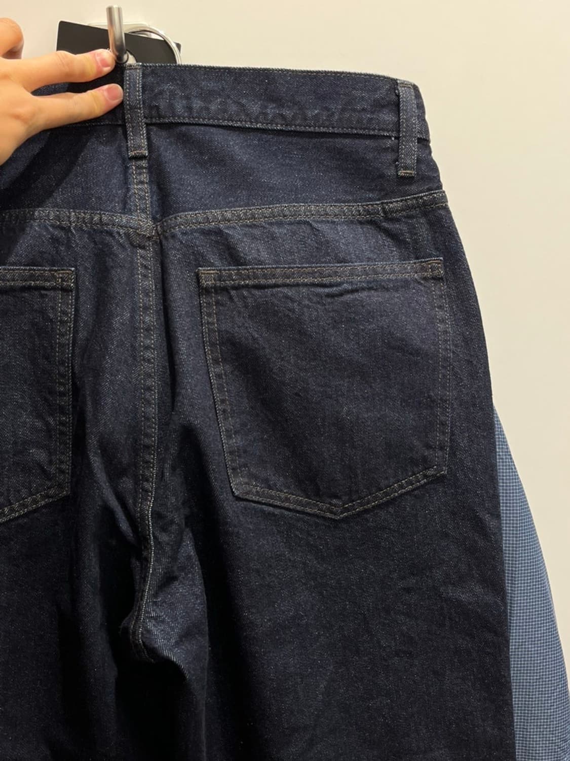 [34] 유니클로 와이드 핏 진 68 블루 상품이미지4