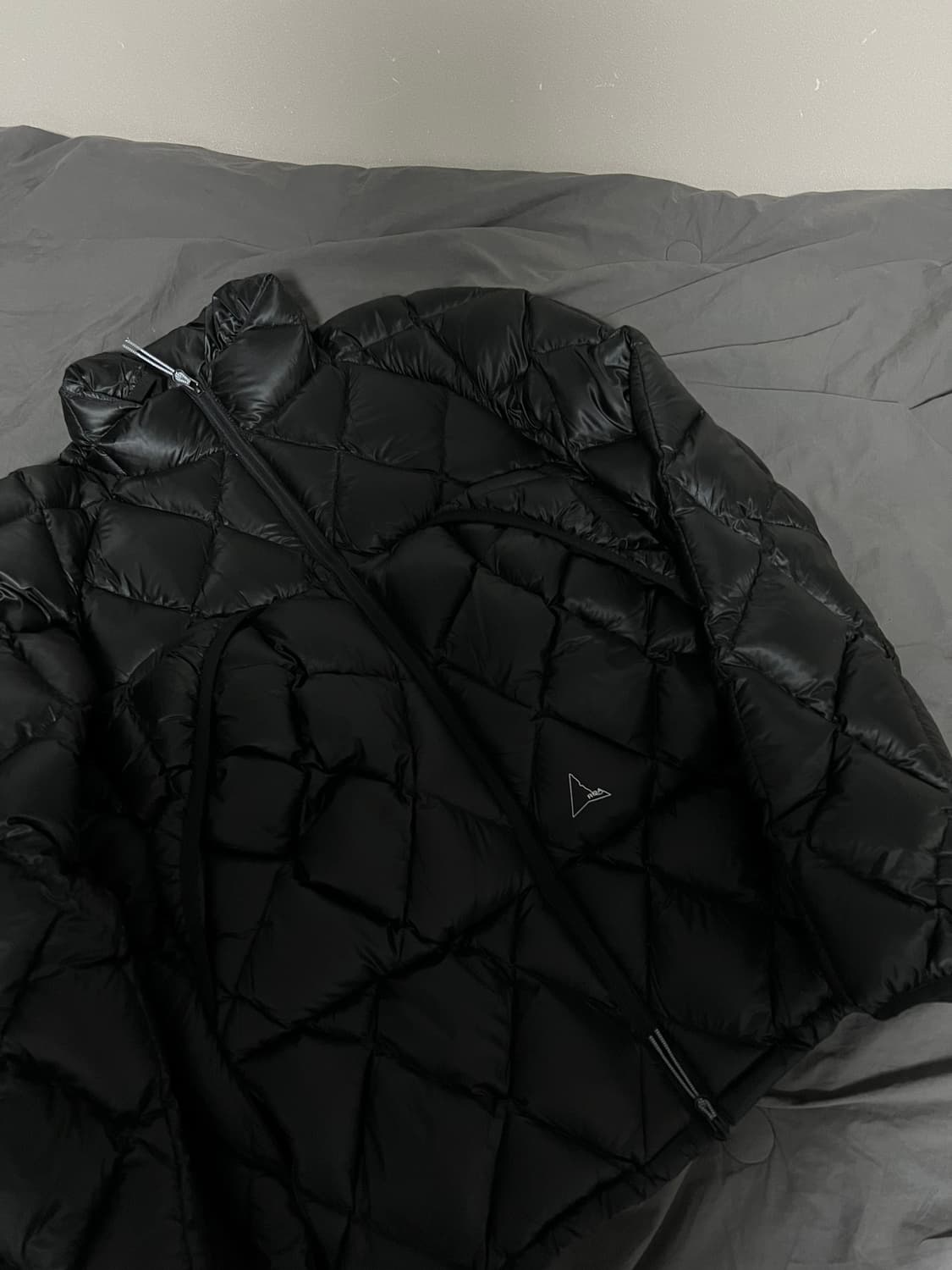 (L) 로아 누나NUNA 경량패딩 블랙 3회착 새상품급 상품이미지4