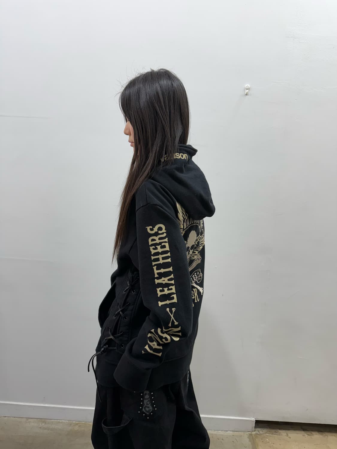 밴슨 오버핏 사이즈 아일렛 디테일 후드집업 상품이미지3