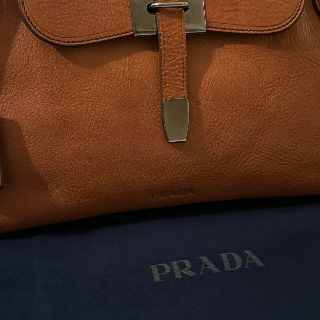 프라다 닥터 레더 볼링백 상품이미지2