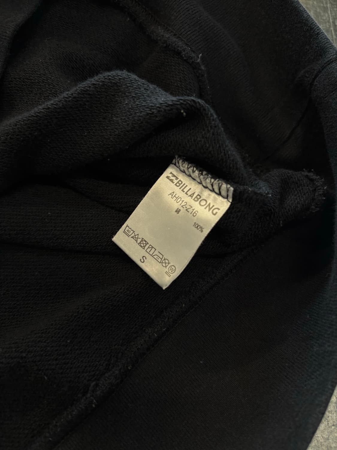 Billabong 소매 디테일 블랙 스웻셔츠 상품이미지4