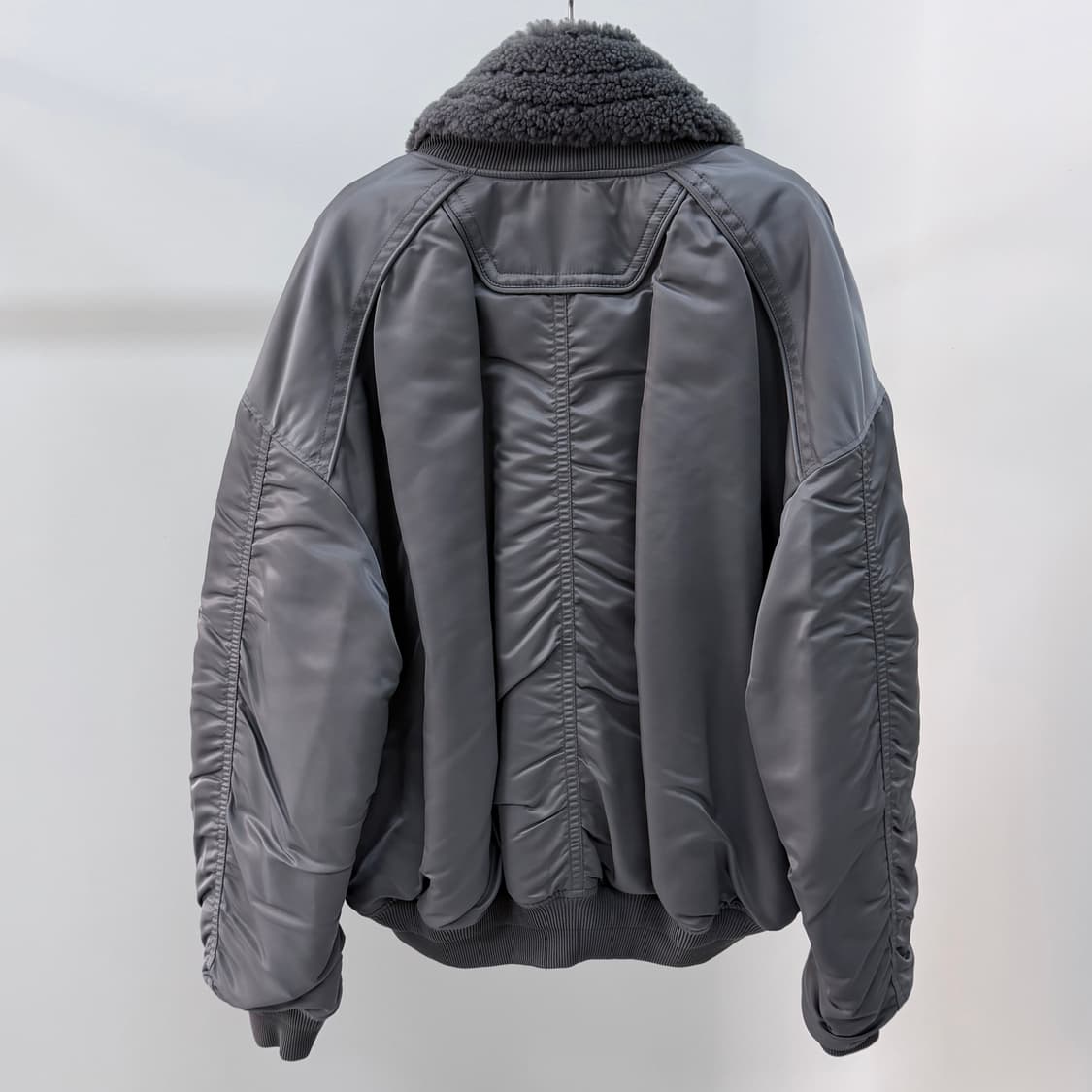 [S+급/48] 준지 무스탕 마원 항공점퍼 자켓 그레이 상품이미지5