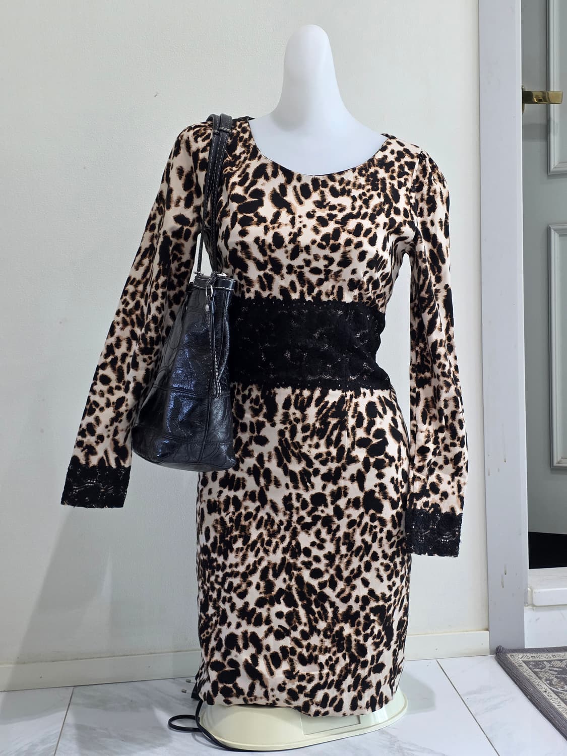 빈티지)레오파드호피 긱시크 y2k 오네갸루 딱붙섹시 블랙레이스원피스 상품이미지1