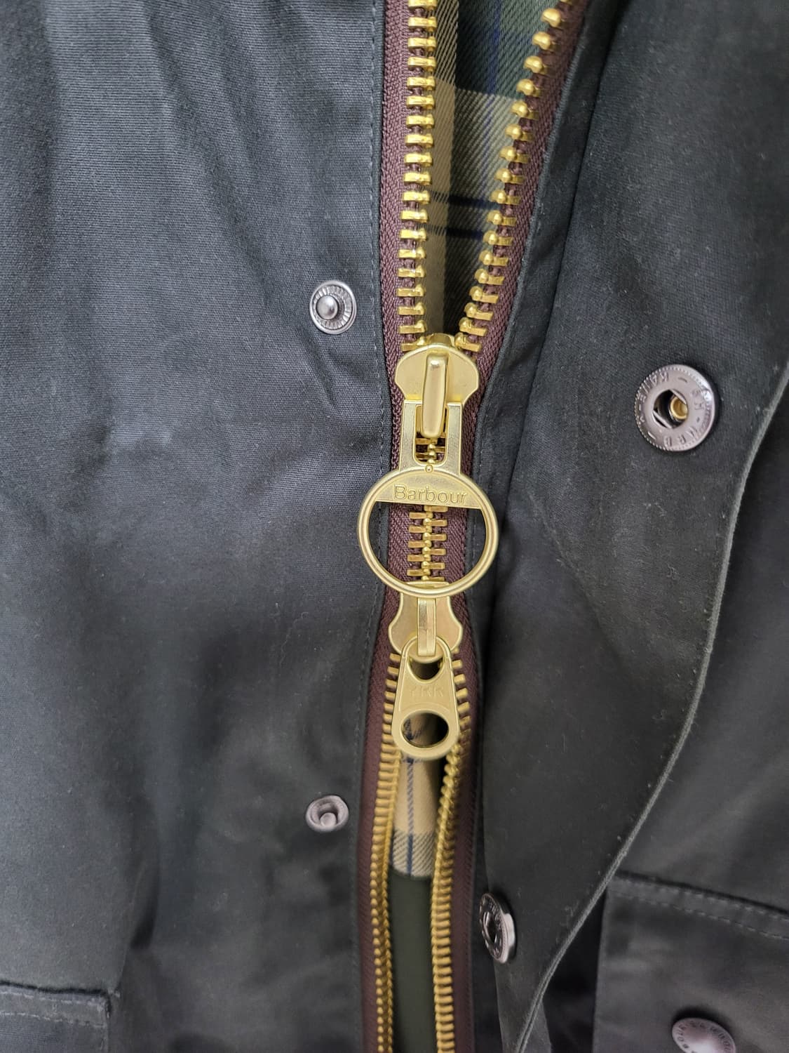 바버 클레식 비데일 왁스 자켓 세이지(40사이즈) 새상품 상품이미지5