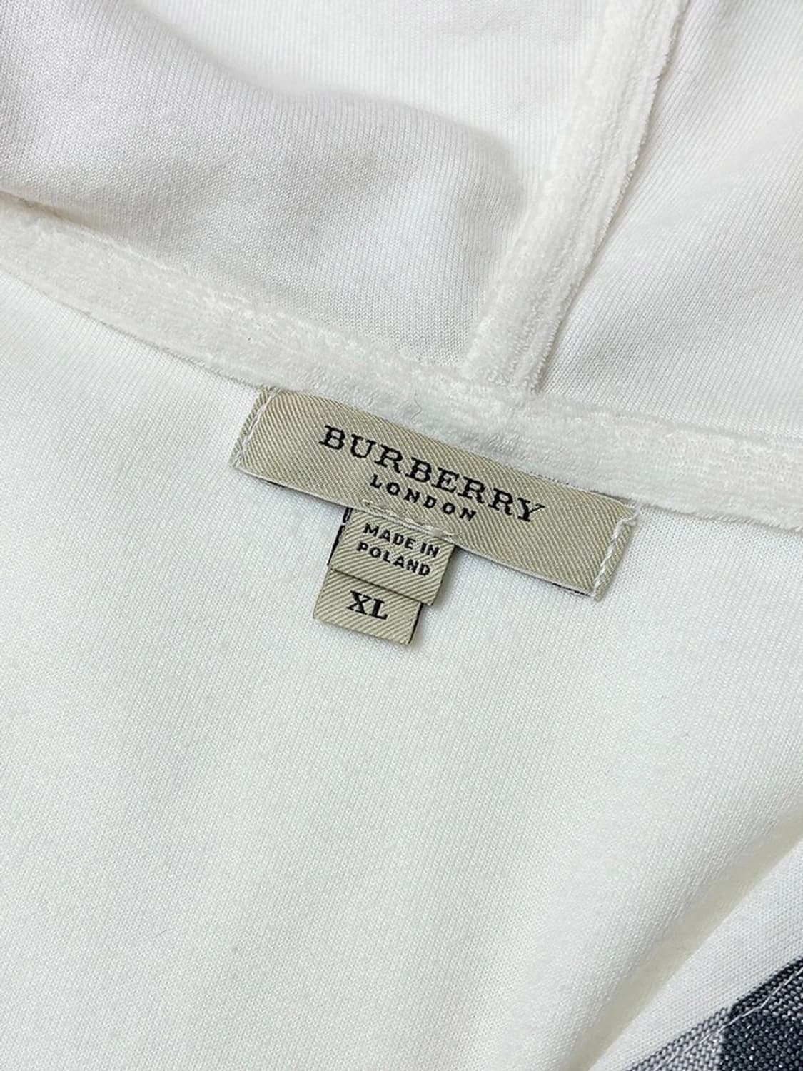 버버리 00s 셔링 7부핏 타올 후드티 PN5170 상품이미지5