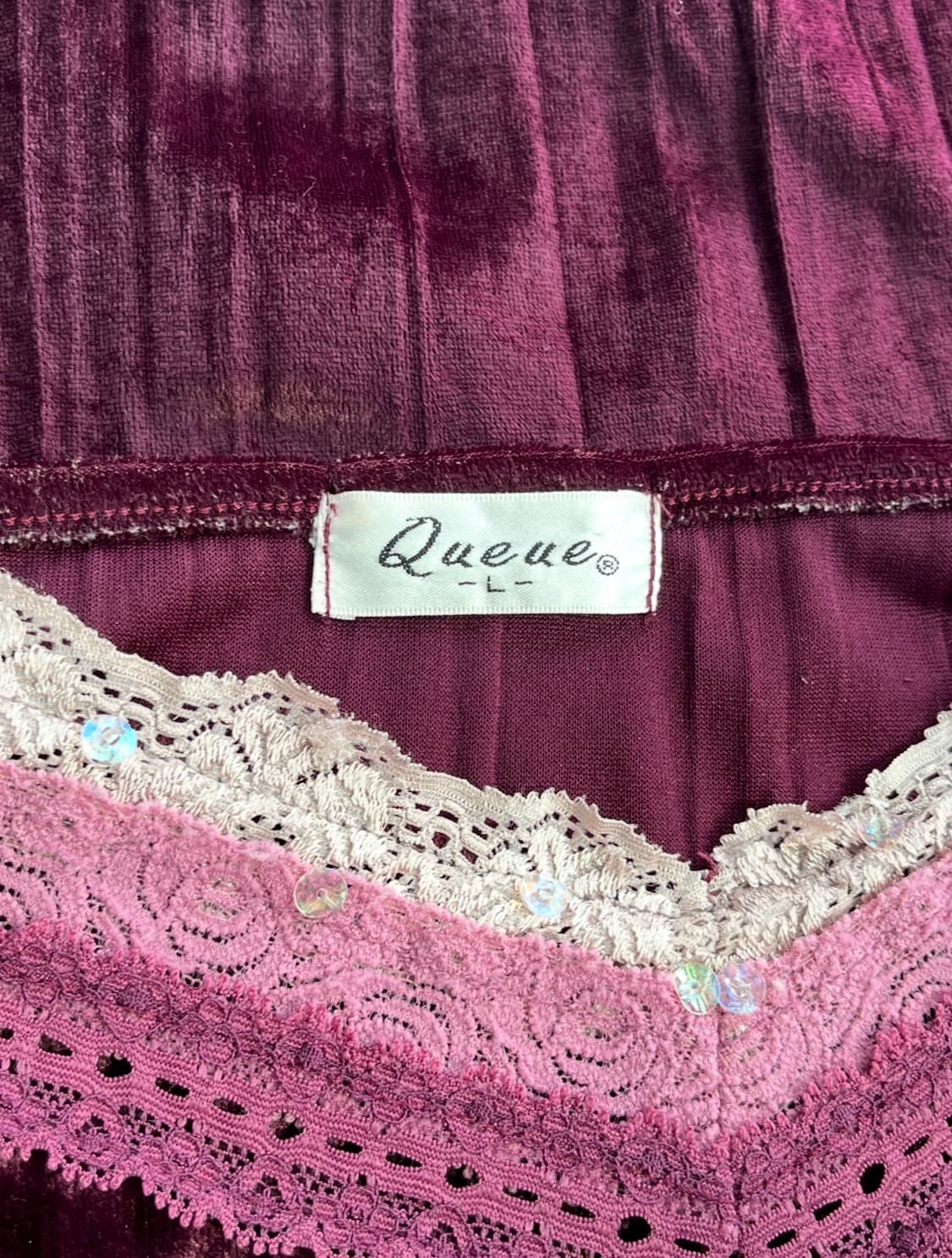 QUEUE 벨벳 레이스 슬리브리스 탑 상품이미지5