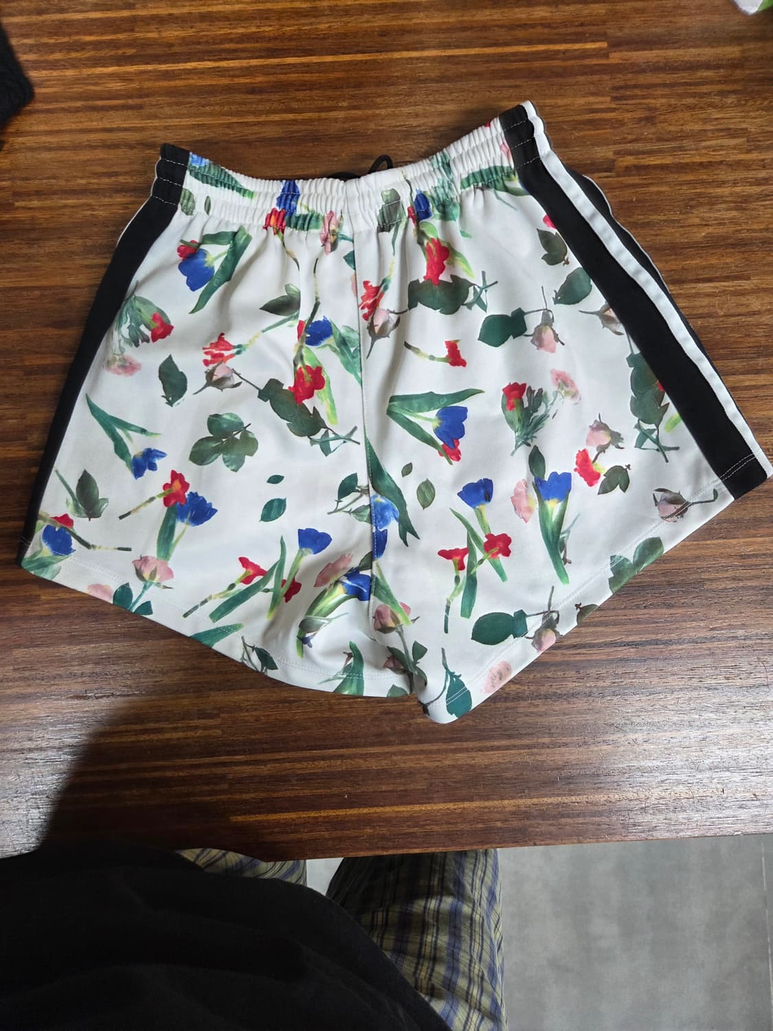 아디다스 플라워 파이어버드 트랙 쇼츠반바지 s 상품이미지2