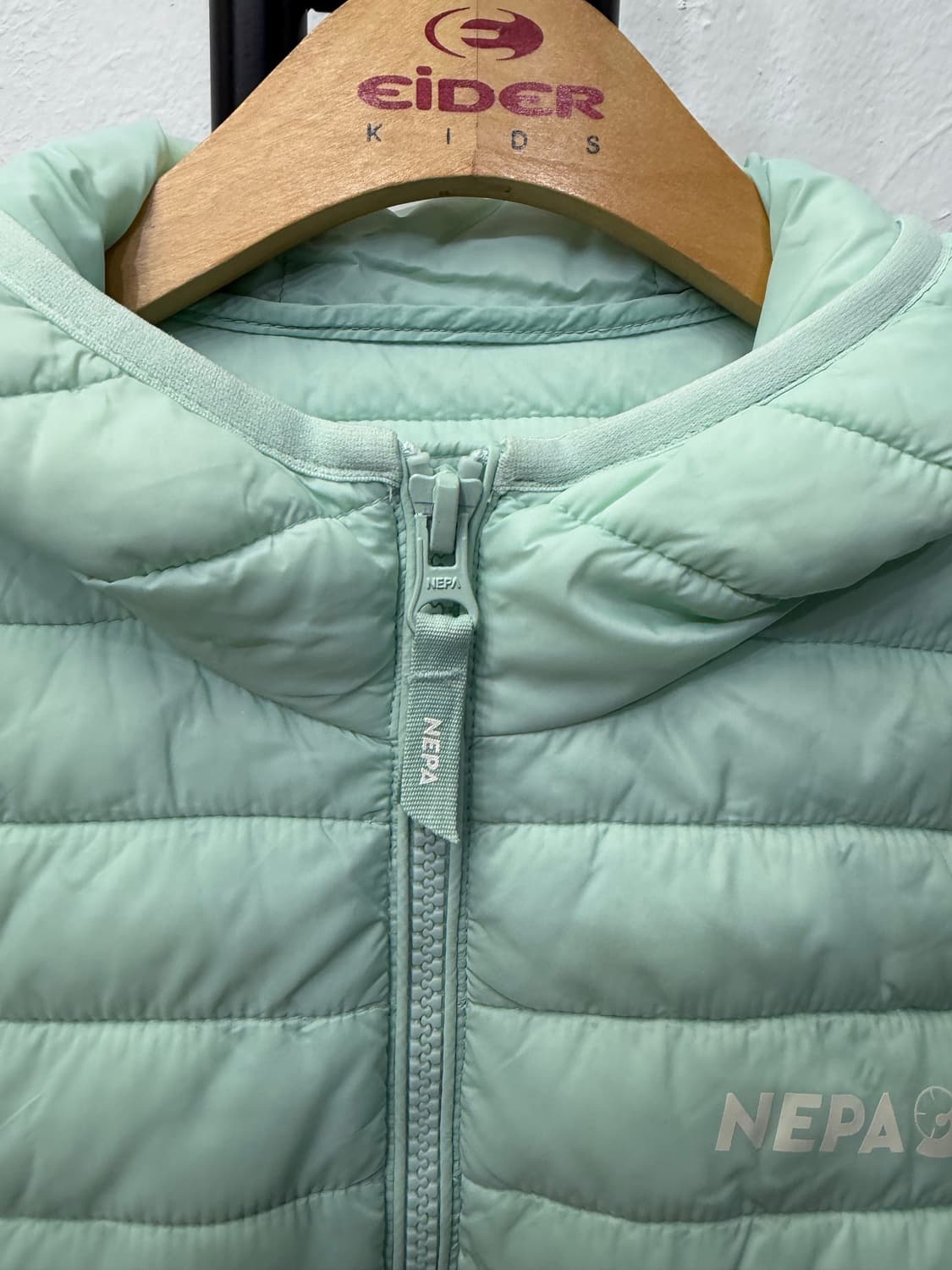 정품) 네파 키즈 경량 패딩 민트색 130 상품이미지5