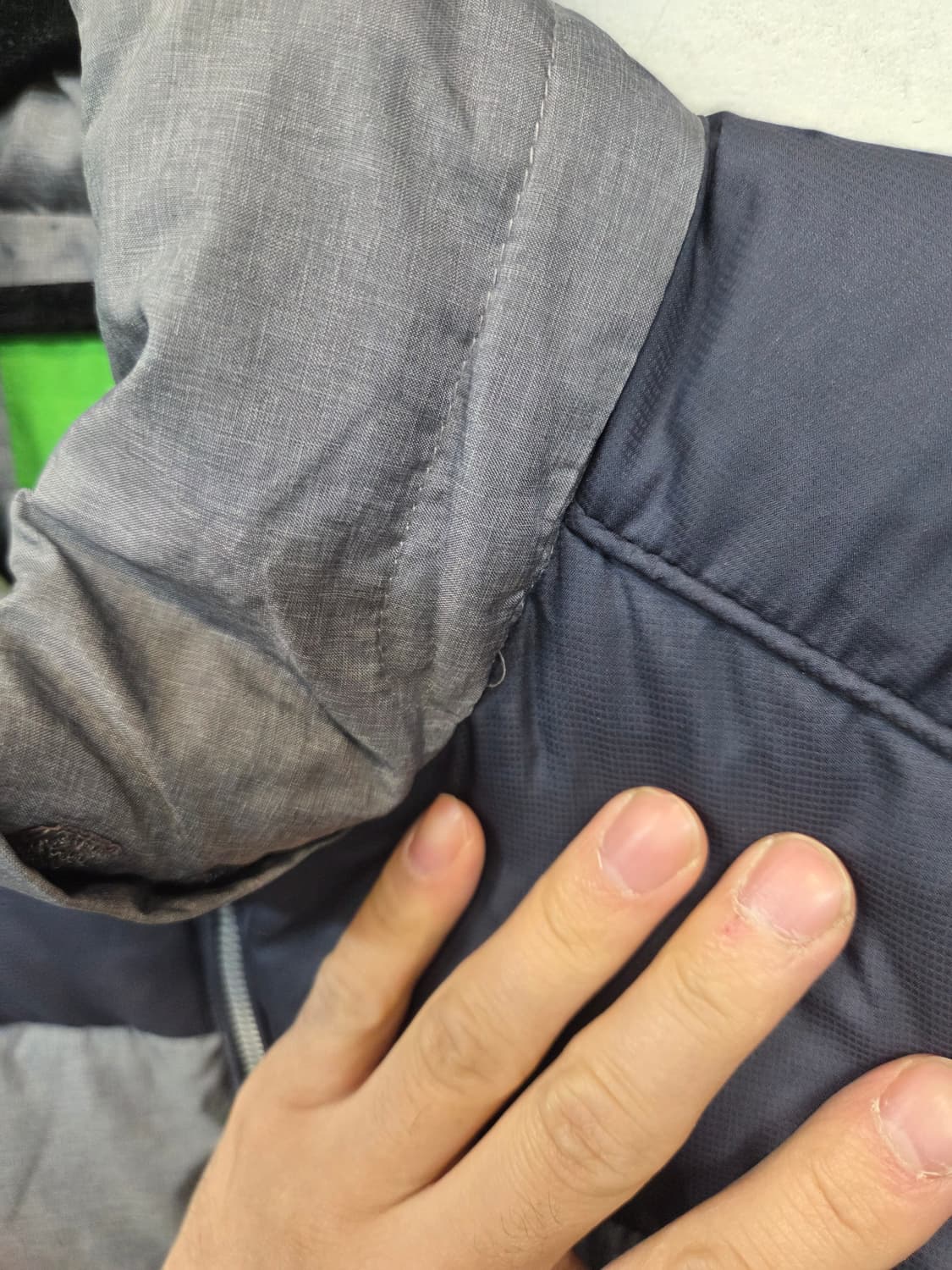 헤지스 골프 덕다운 패딩조끼 xl 상품이미지6