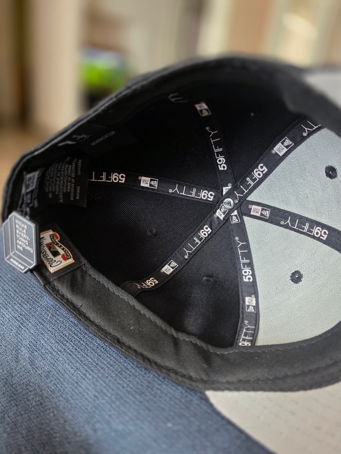 뉴에라 LA 다져스 캡 블랙 판매합니다. 상품이미지5