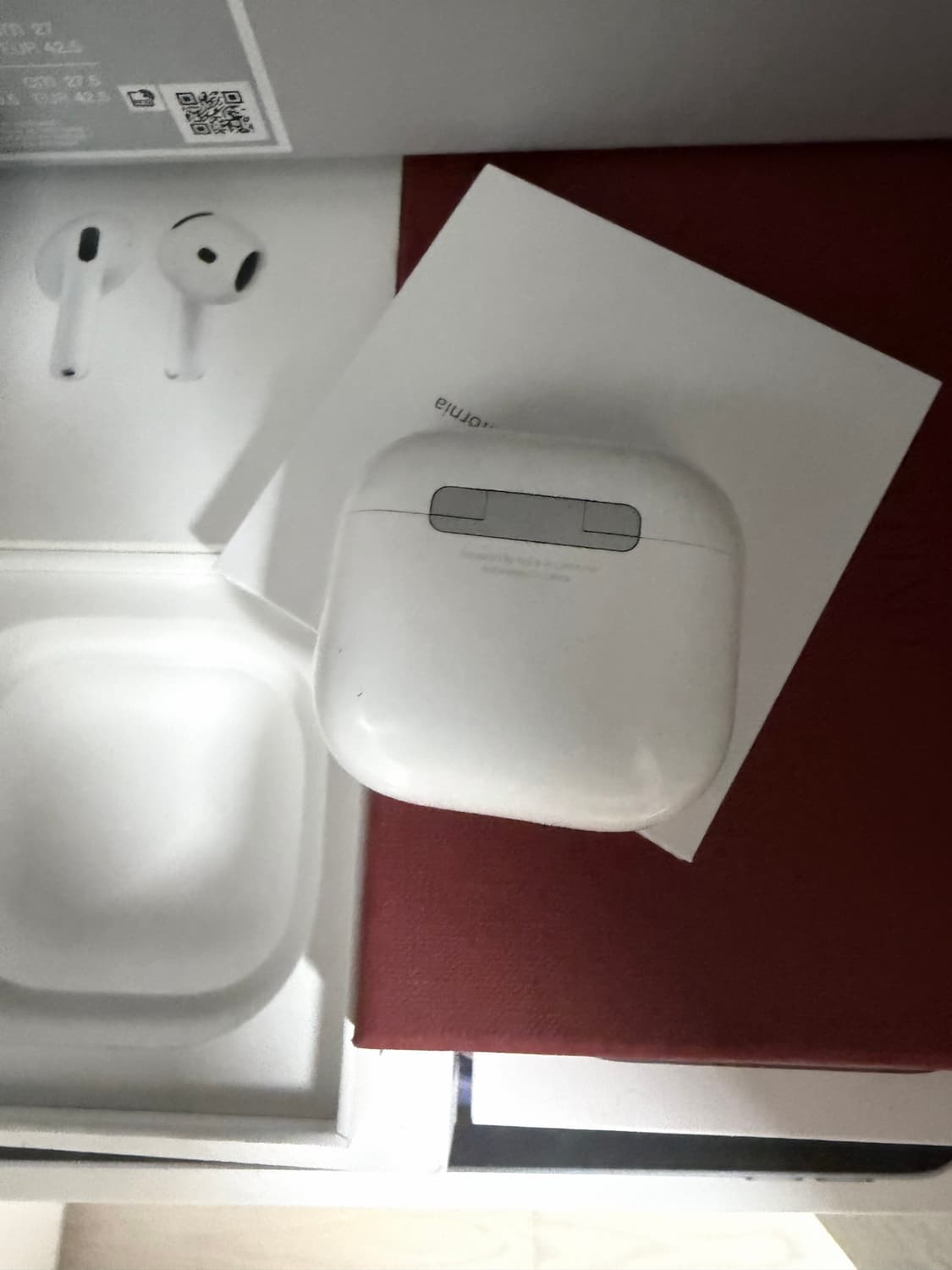 애플  정품 에어팟 4세대  본체 상품이미지3