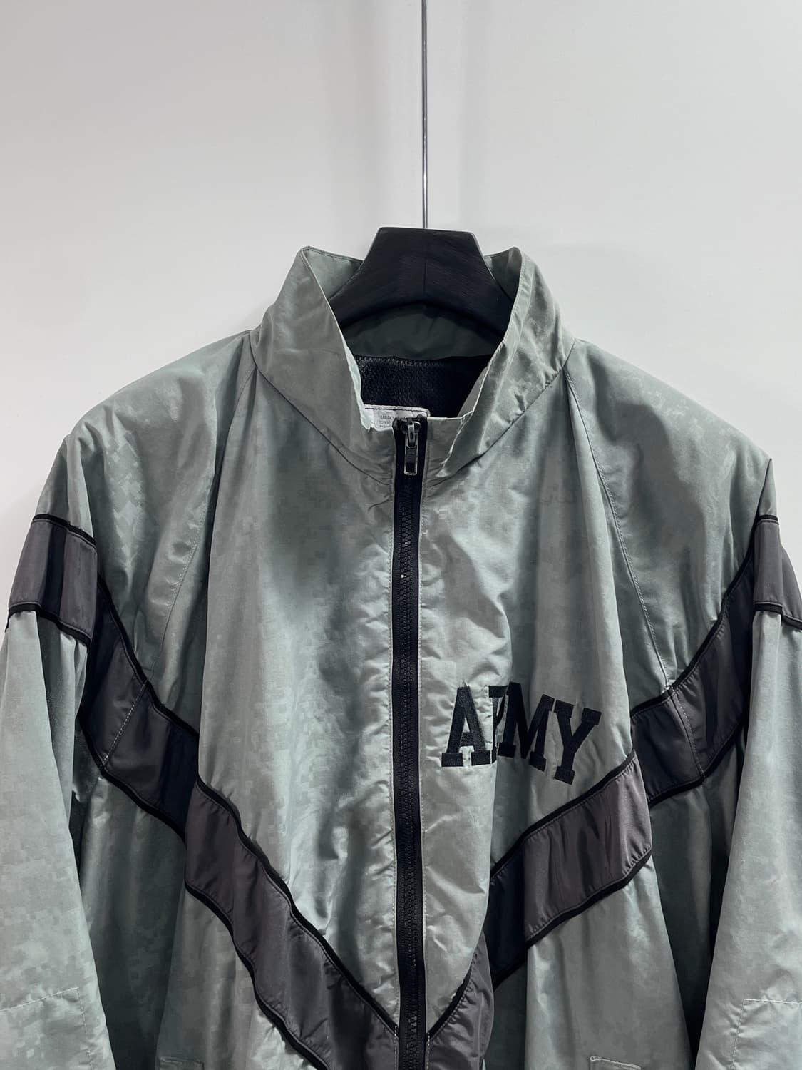 ARMY 밀리터리 ipfu 바람막이 (on.737) 상품이미지2