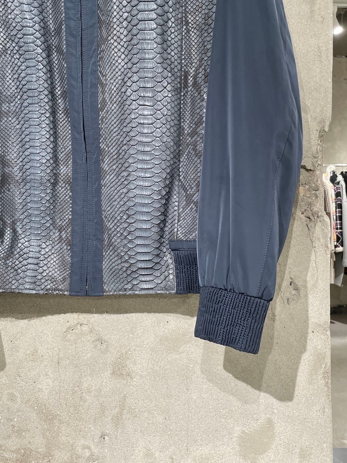 빨질레리 네이비 쉽 레더 에피더미스 블루종 자켓 상품이미지5