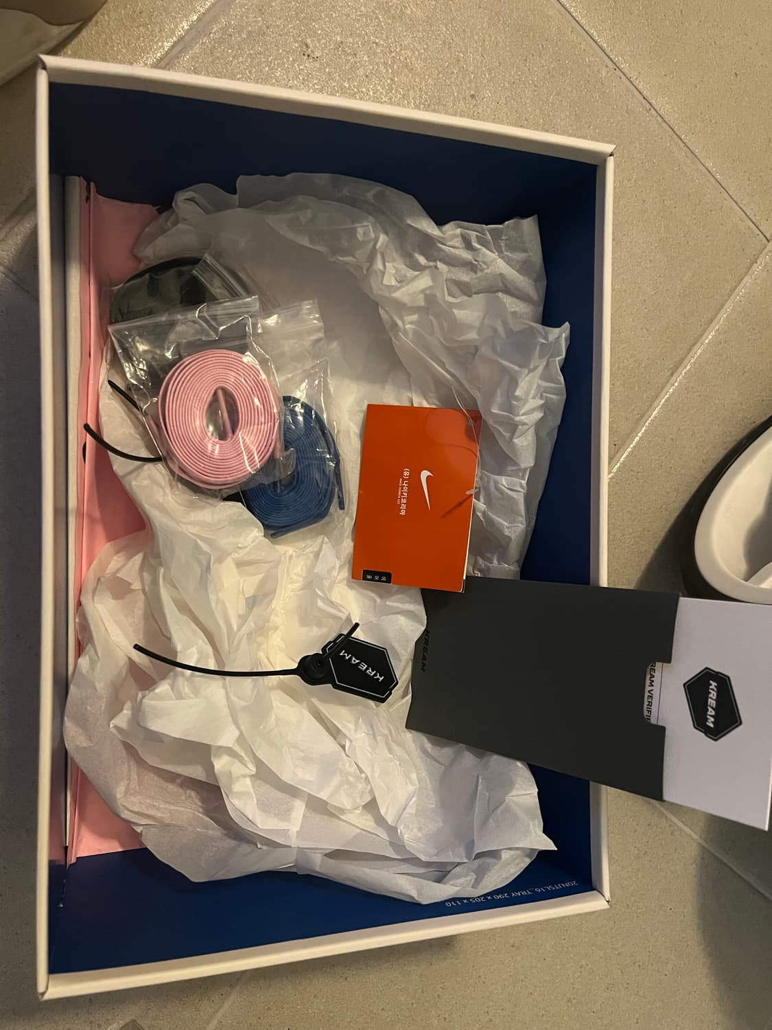 조던 1 x 트래비스 스캇 x 프라그먼트 레트로 로우 OG SP 밀리터리 상품이미지2