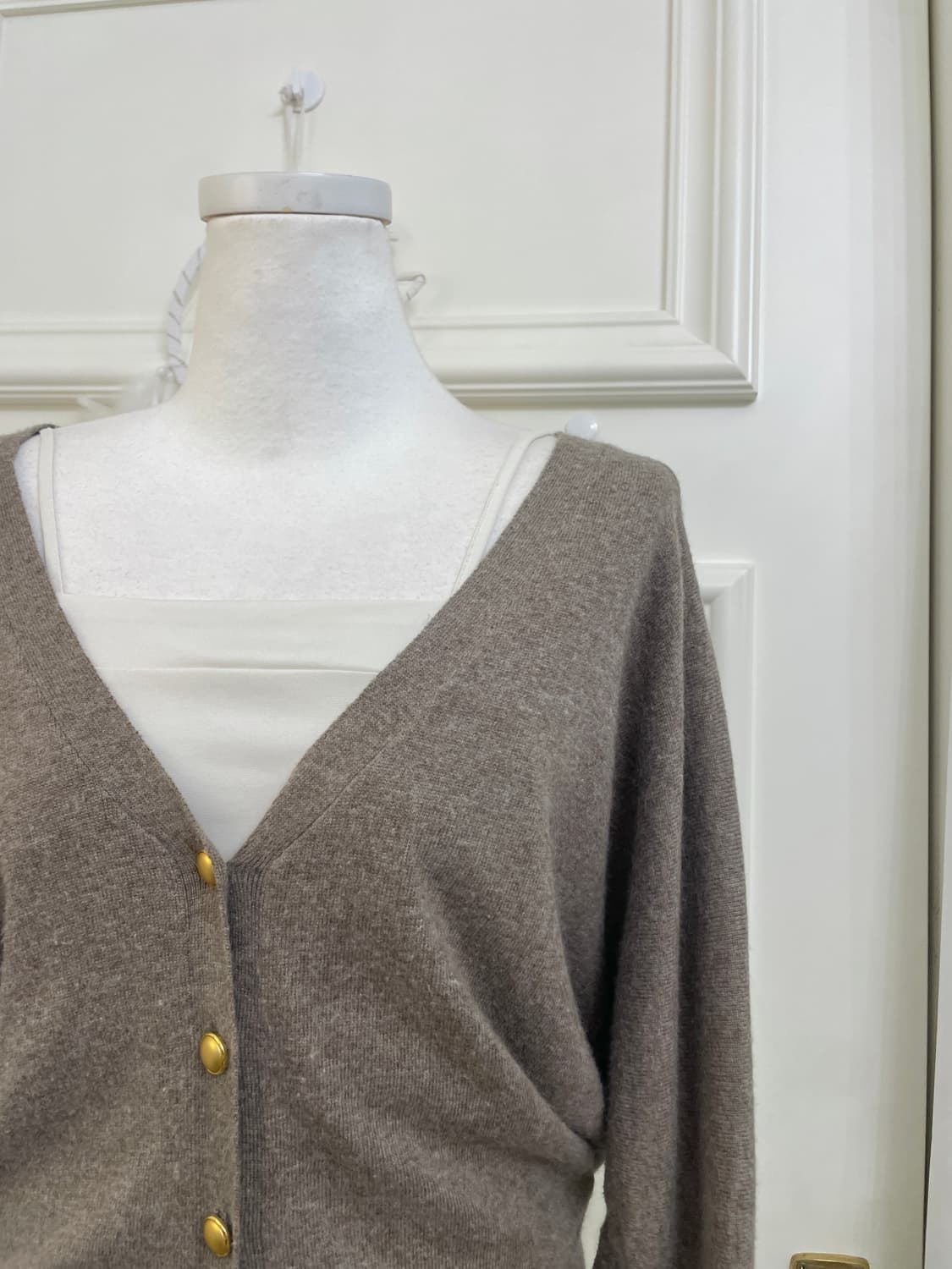 milk brown gold button cardigan&ivory ba 상품이미지7