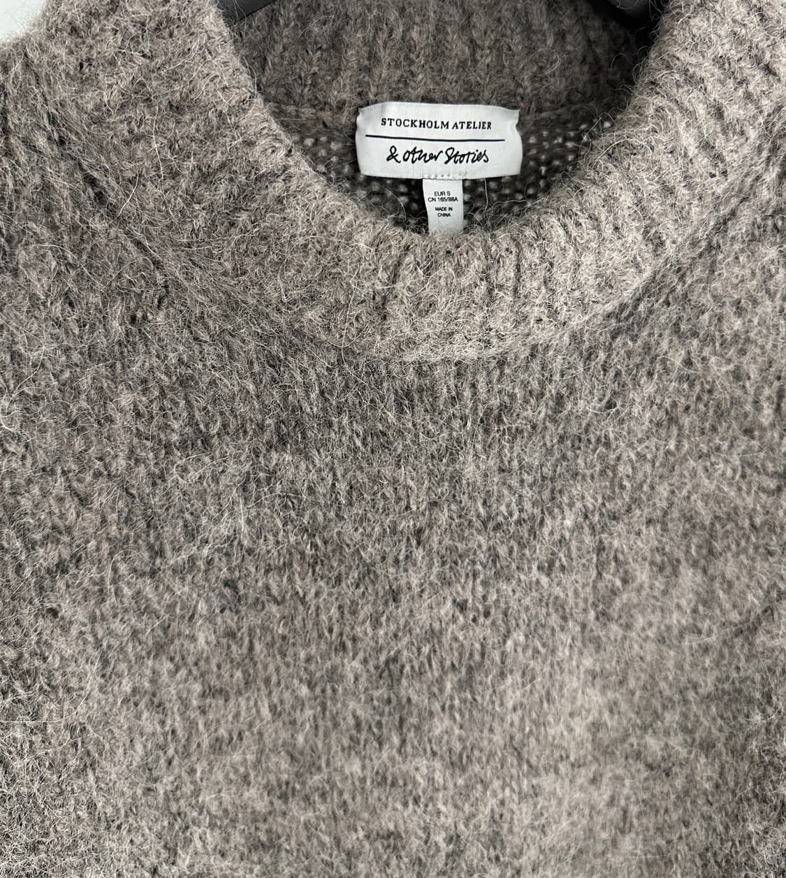 [앤아더스토리즈] 여성 알파카 니트 상품이미지3
