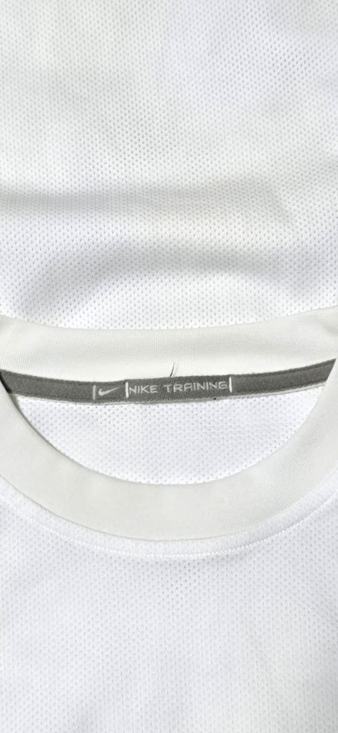 나이키 트레이닝 흰색 반팔 티셔츠 100 상품이미지3