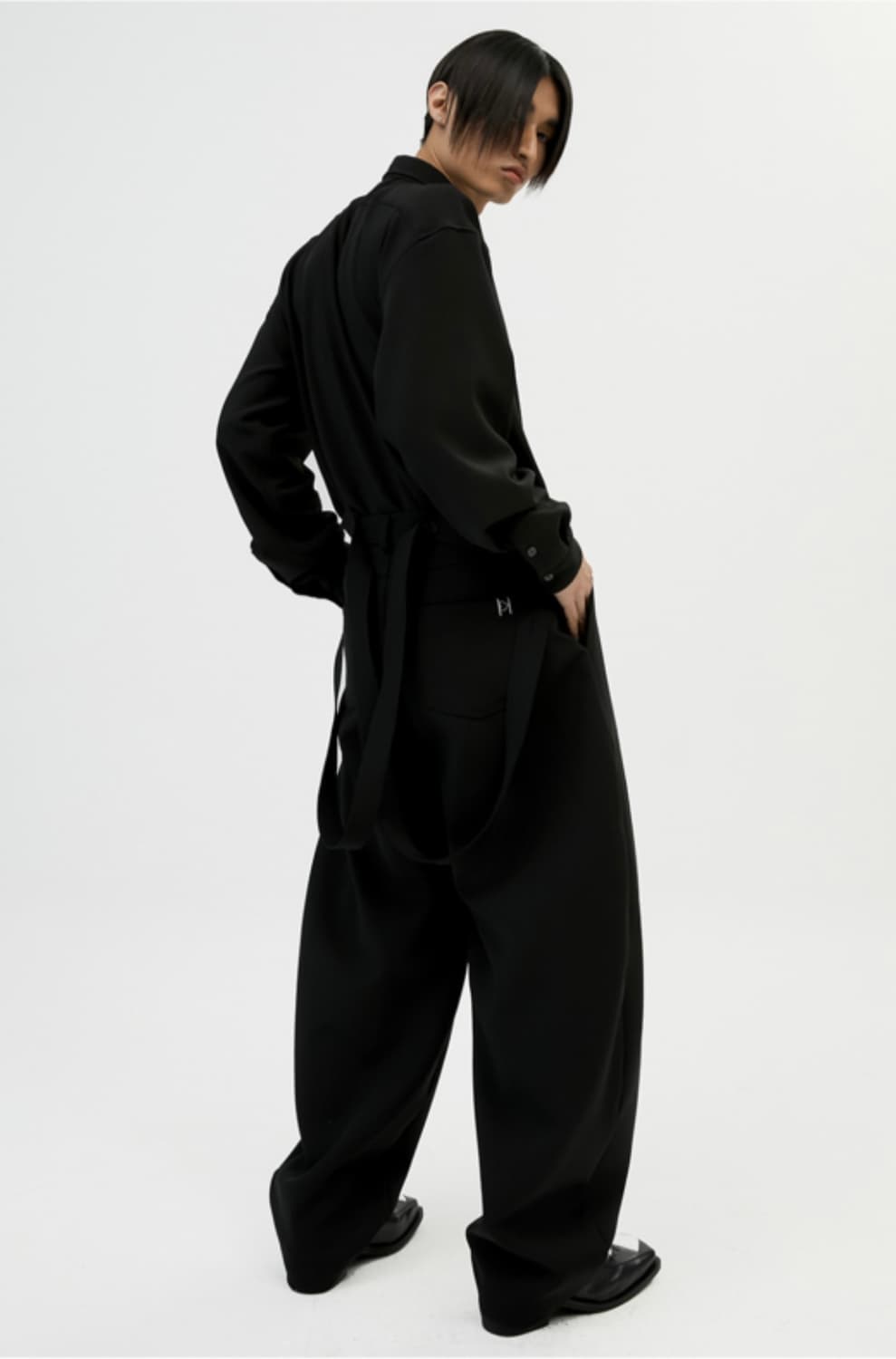 necktie shirt and brooch(black) 상품이미지1
