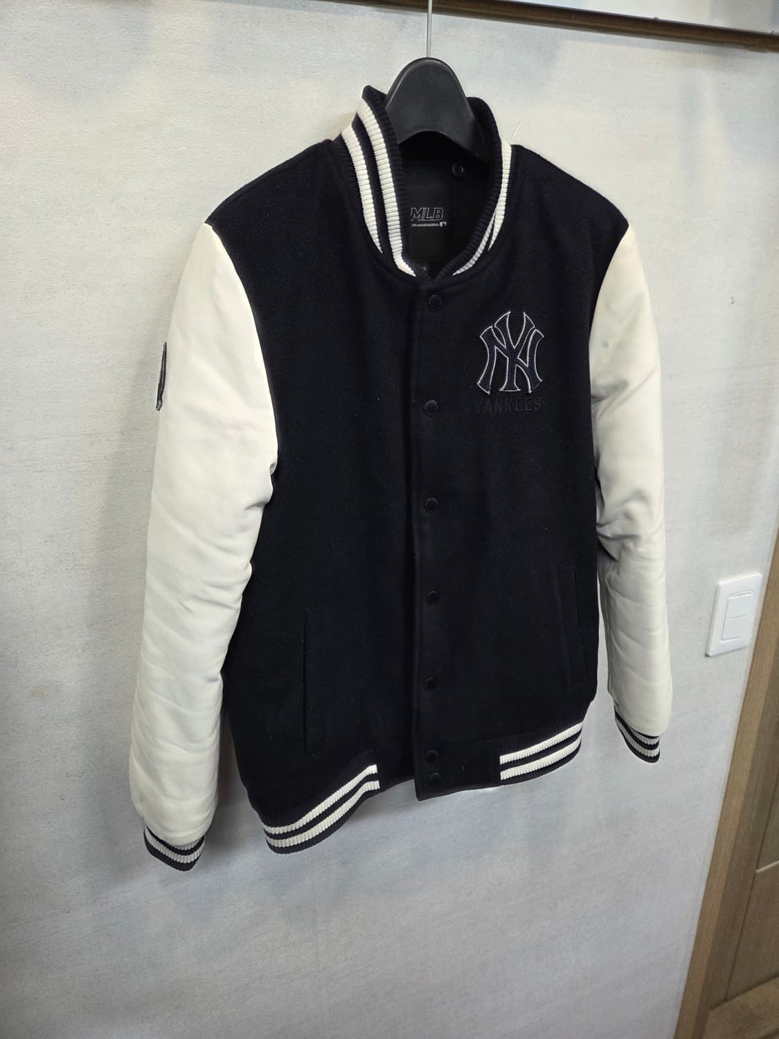 엠엘비 뉴욕양키즈 울 레더 패딩 바시티자켓 85 상품이미지6