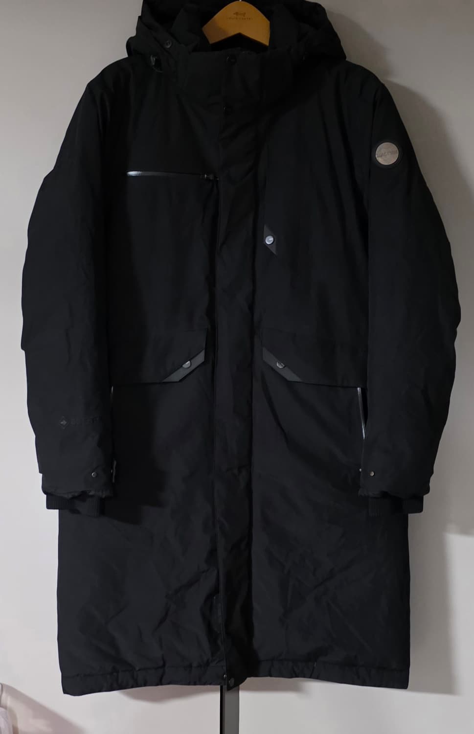 블랙야크 엣지 스톰 구스다운 롱패딩. 
싸이즈 100.  한정판 상품이미지1