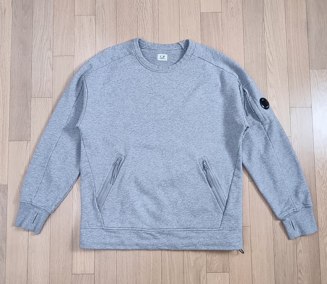 CP COMPANY 유틸리티 맨투맨 XL _ 남성 상품이미지1