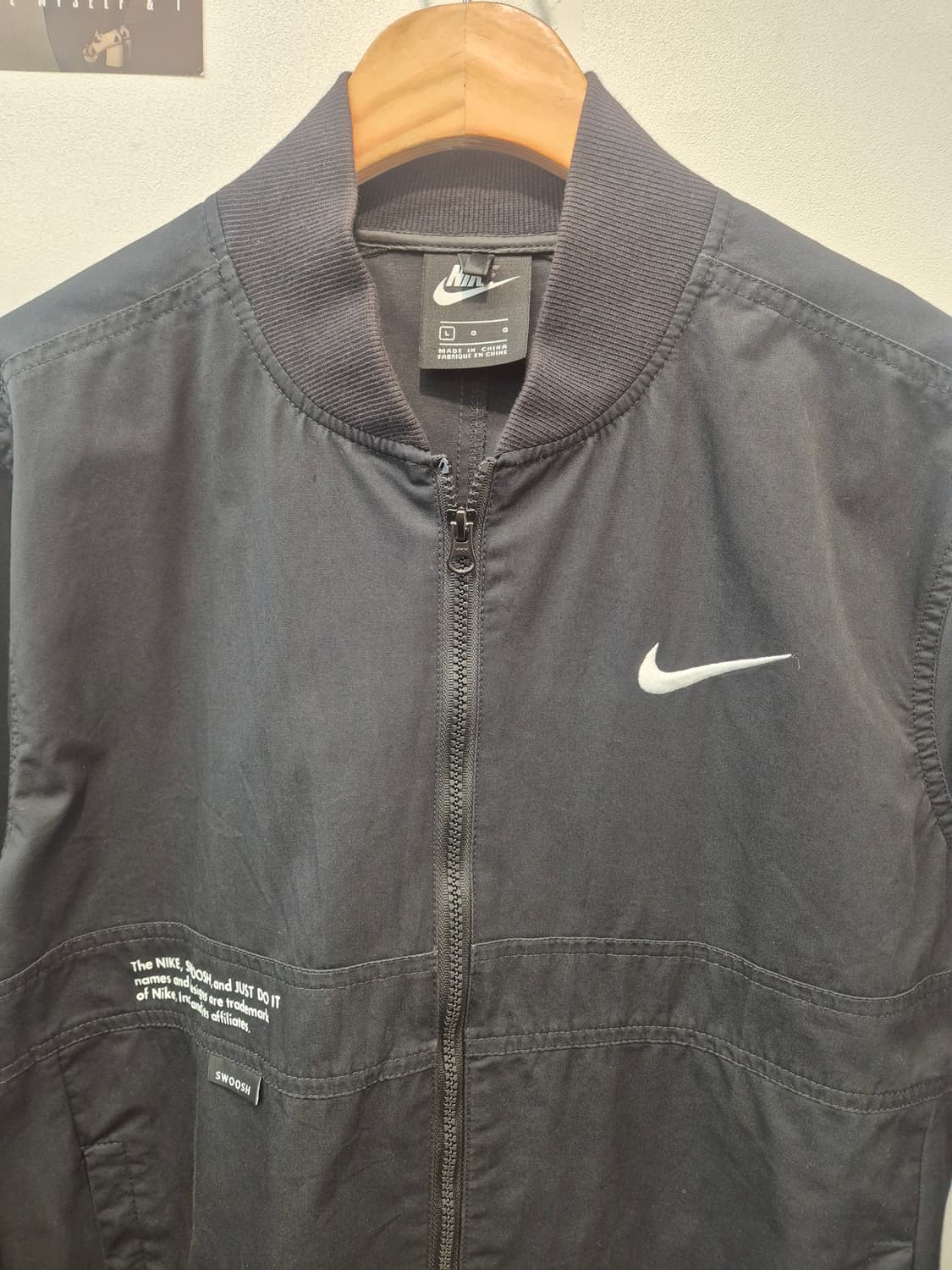 나이키 스우시 자켓 블랙 색상 L
 상품이미지2
