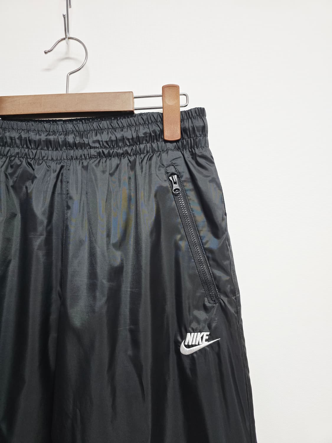 나이키 블랙 바람막이 조거 트레이닝 바지 상품이미지2