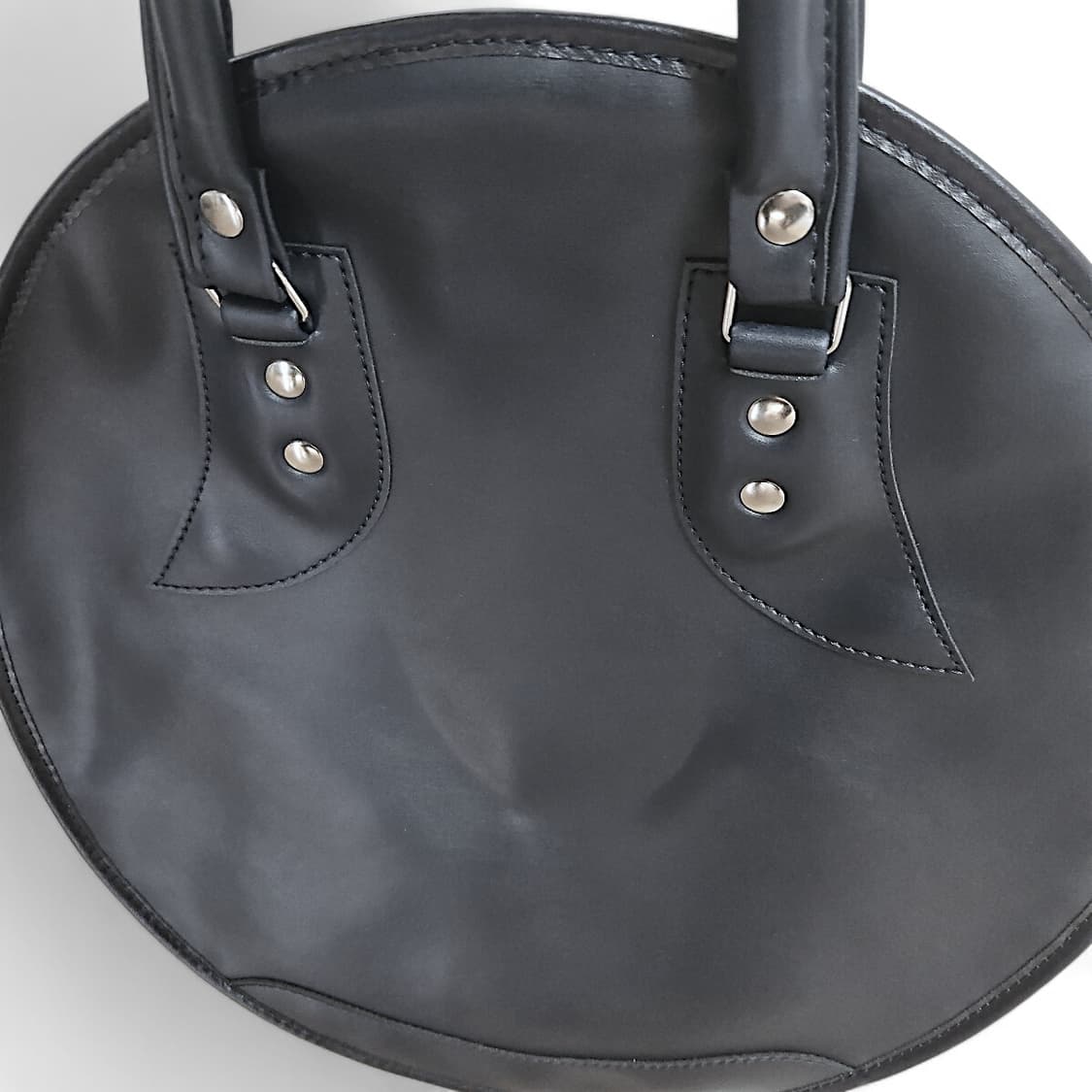 꼼데가르송 서클 핸드백 상품이미지9