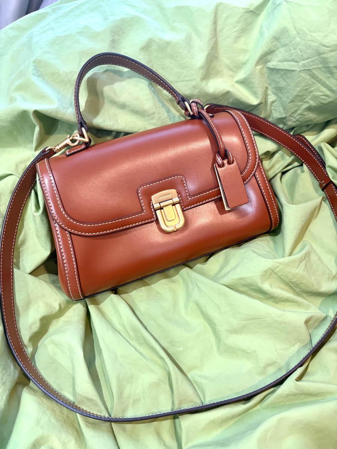 조이 그라이슨 사첼백 브라운 (최상급) 상품이미지1