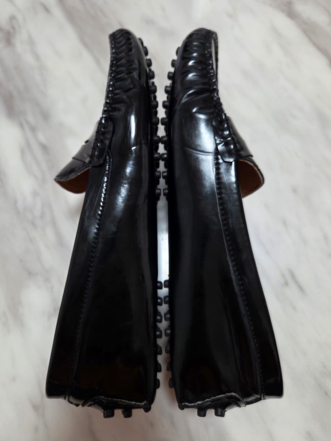 토즈 고미노 블랙 페이턴트 레더 로퍼 상품이미지4