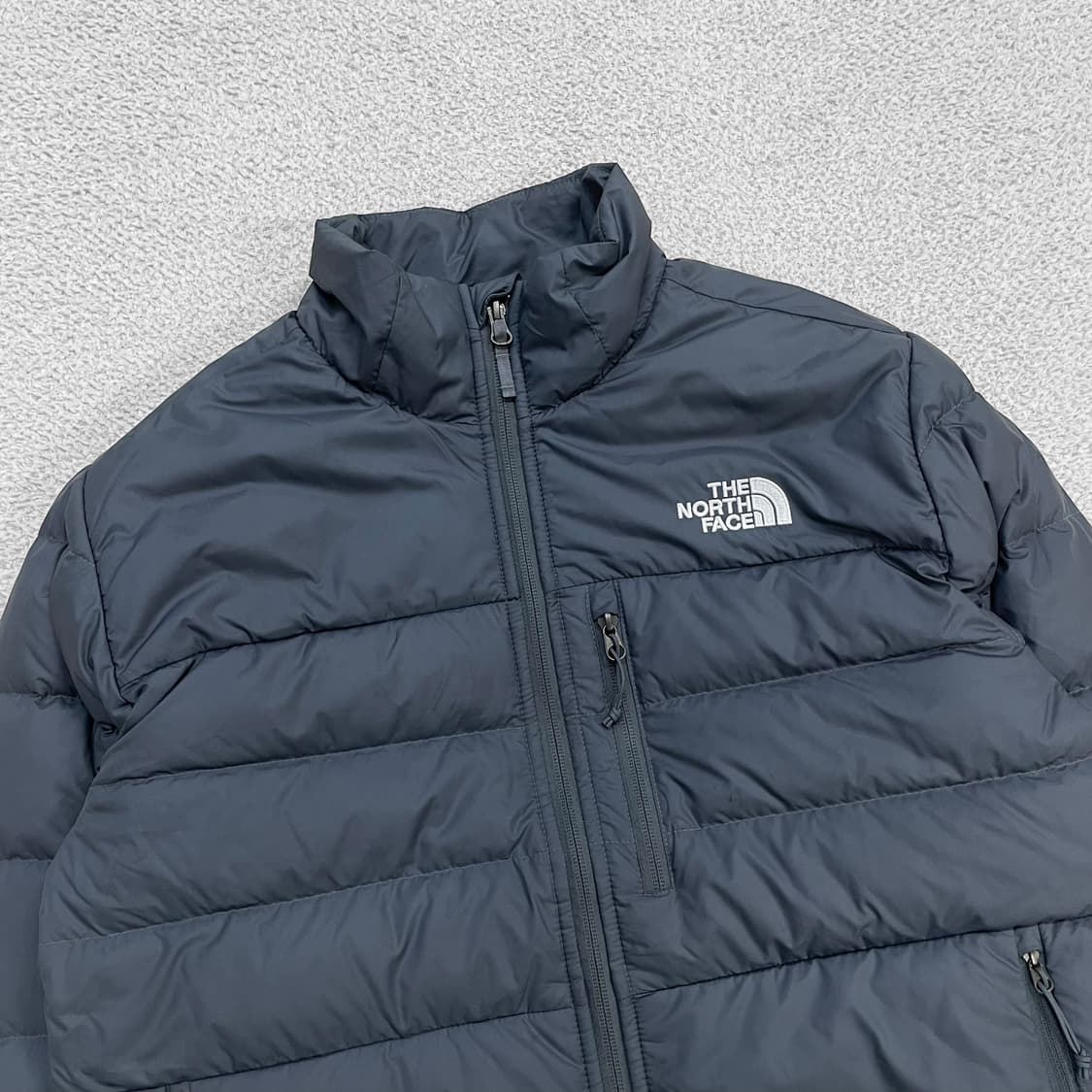 노스페이스 아콘 카구아2 경량 패딩 자켓 그레이 상품이미지2